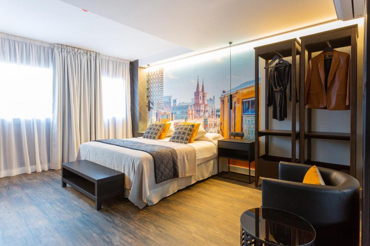 Fly Rooms Madrid Airport Εξωτερικό φωτογραφία