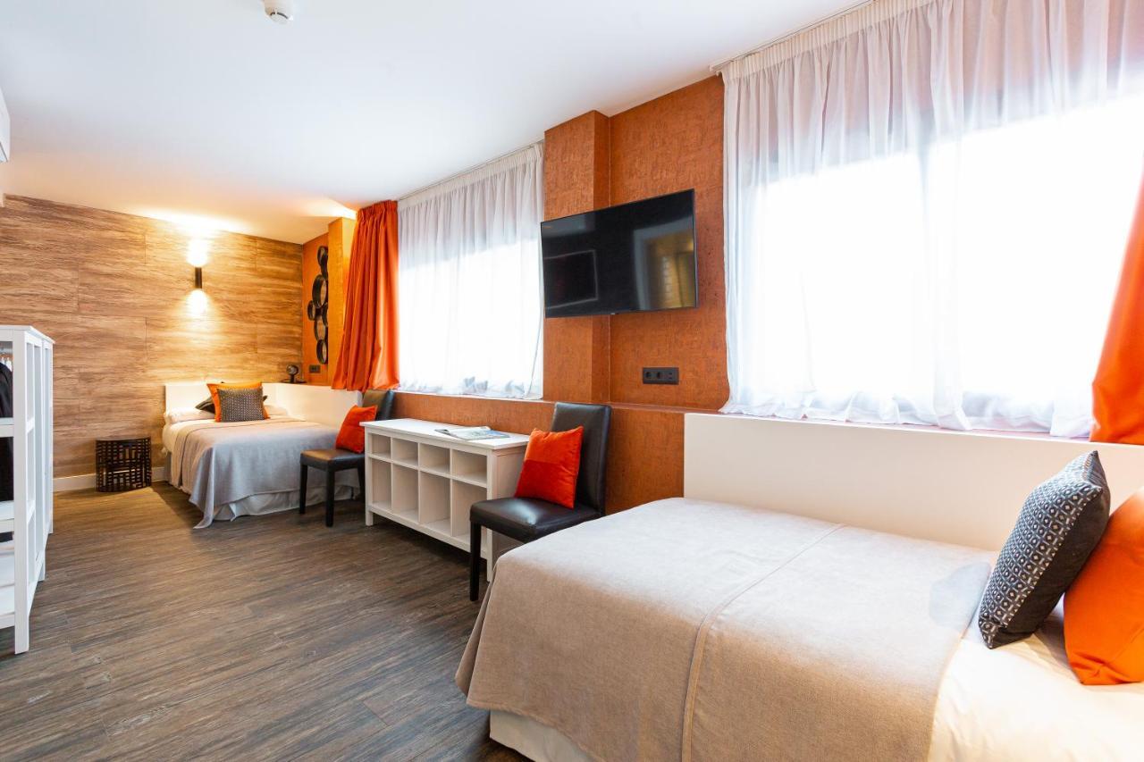 Fly Rooms Madrid Airport Εξωτερικό φωτογραφία