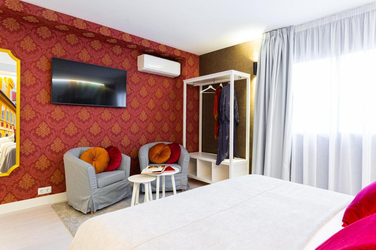 Fly Rooms Madrid Airport Εξωτερικό φωτογραφία